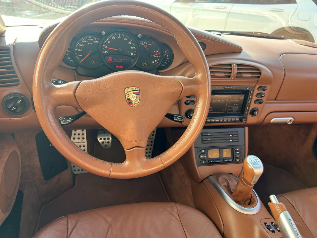 Porsche 911 - III (996) 320ch Carrera 4S BV6