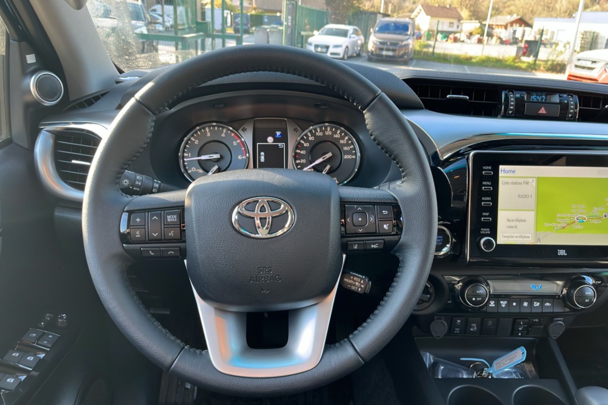 Toyota Hilux - 2.8 204 BVA EXECUTIVE CUI