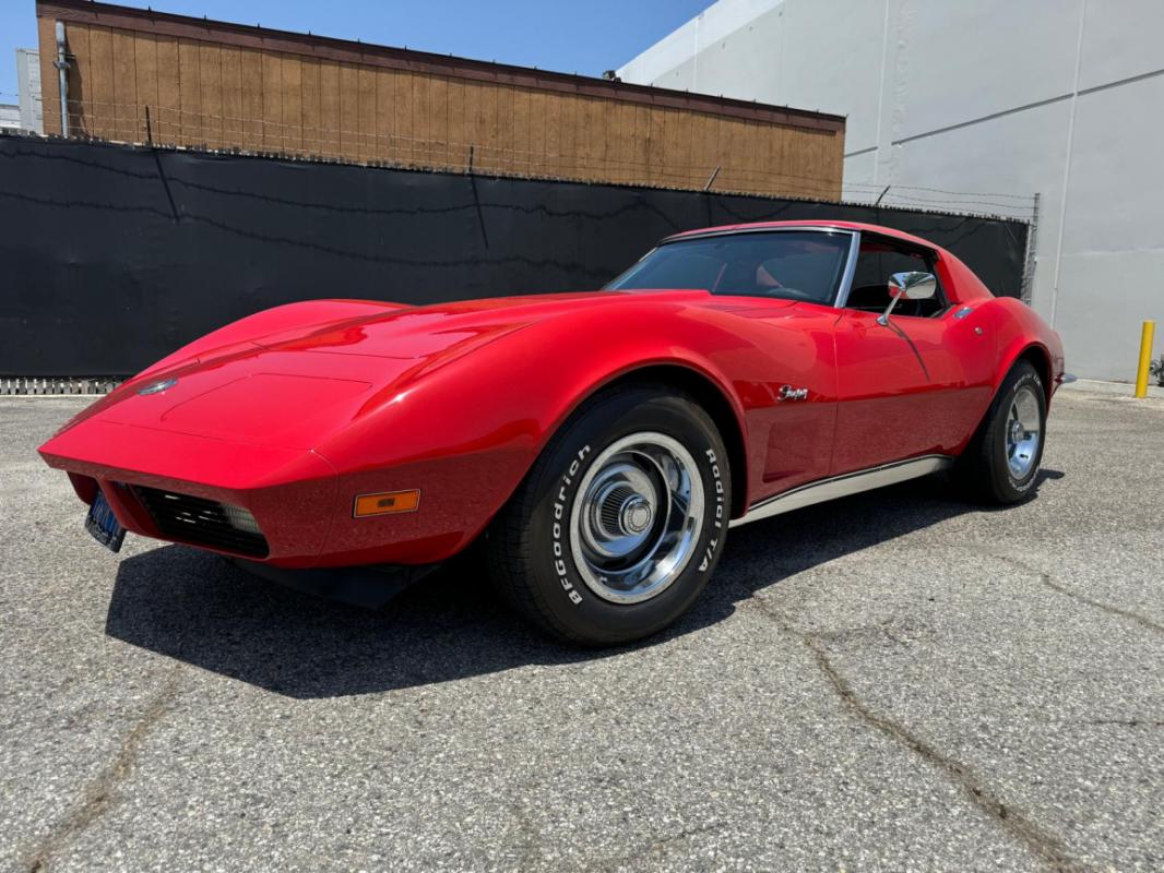 Chevrolet Corvette C3 350 CI V8 BVM4 1973