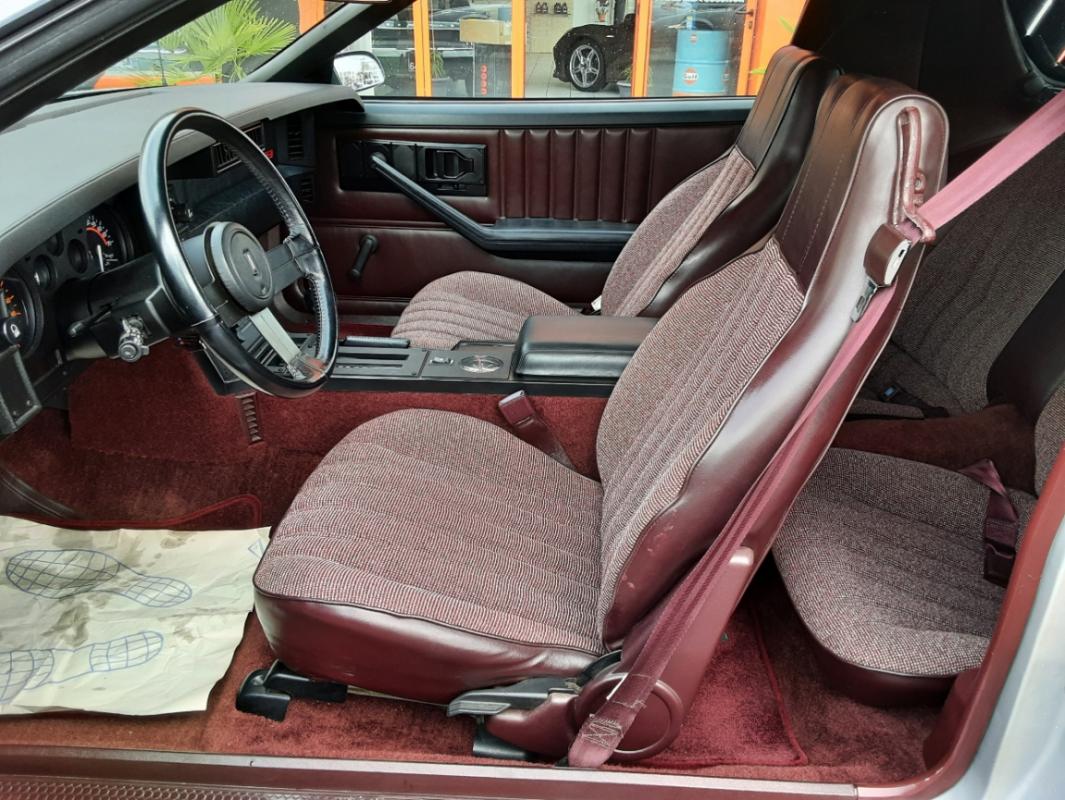 Chevrolet Camaro - Z28 5.0L V8