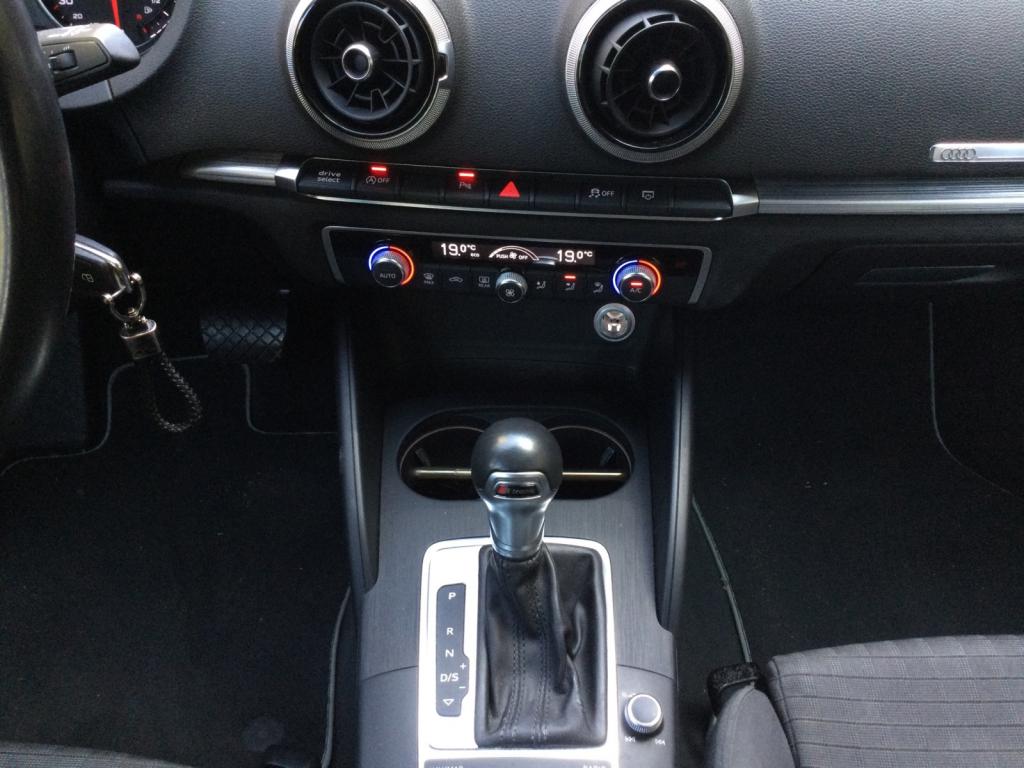 Audi A3 - S line 1.5 TFSI 150ch S-Tronic - Garantie 12 Mois