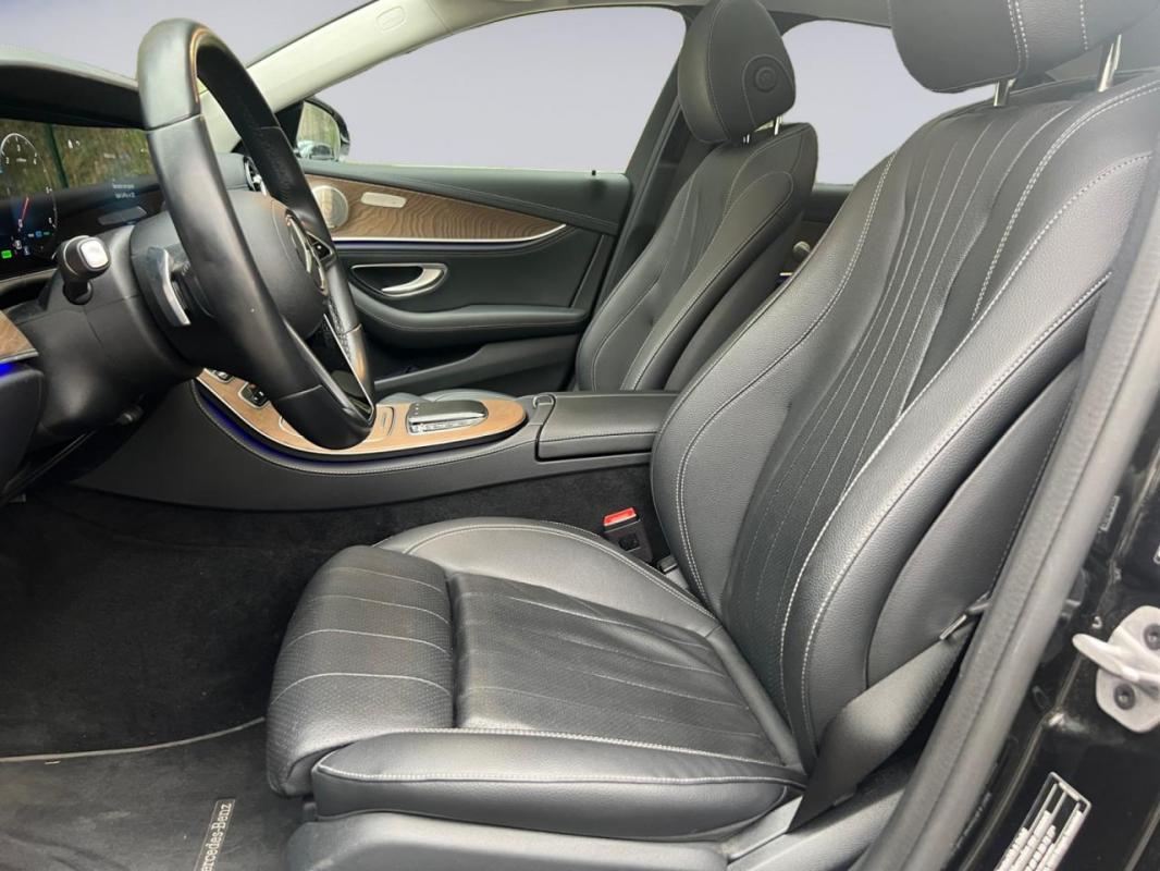 Mercedes Classe E - 220 d - BVA 9G-Tronic BERLINE AMG Line PHASE 2 GARANTIE 12 MOIS