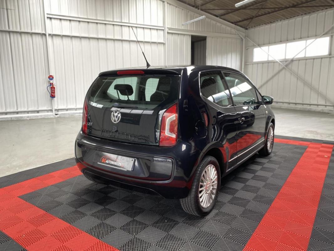 Volkswagen Up! - 1.0i 75 CH HIGH UP ! - GARANTIE 6 MOIS