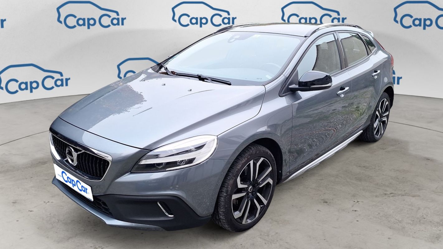 VOLVO V40 CROSS COUNTRY - 1.5 T3 152 BVA 6 OVERSTA (2017)