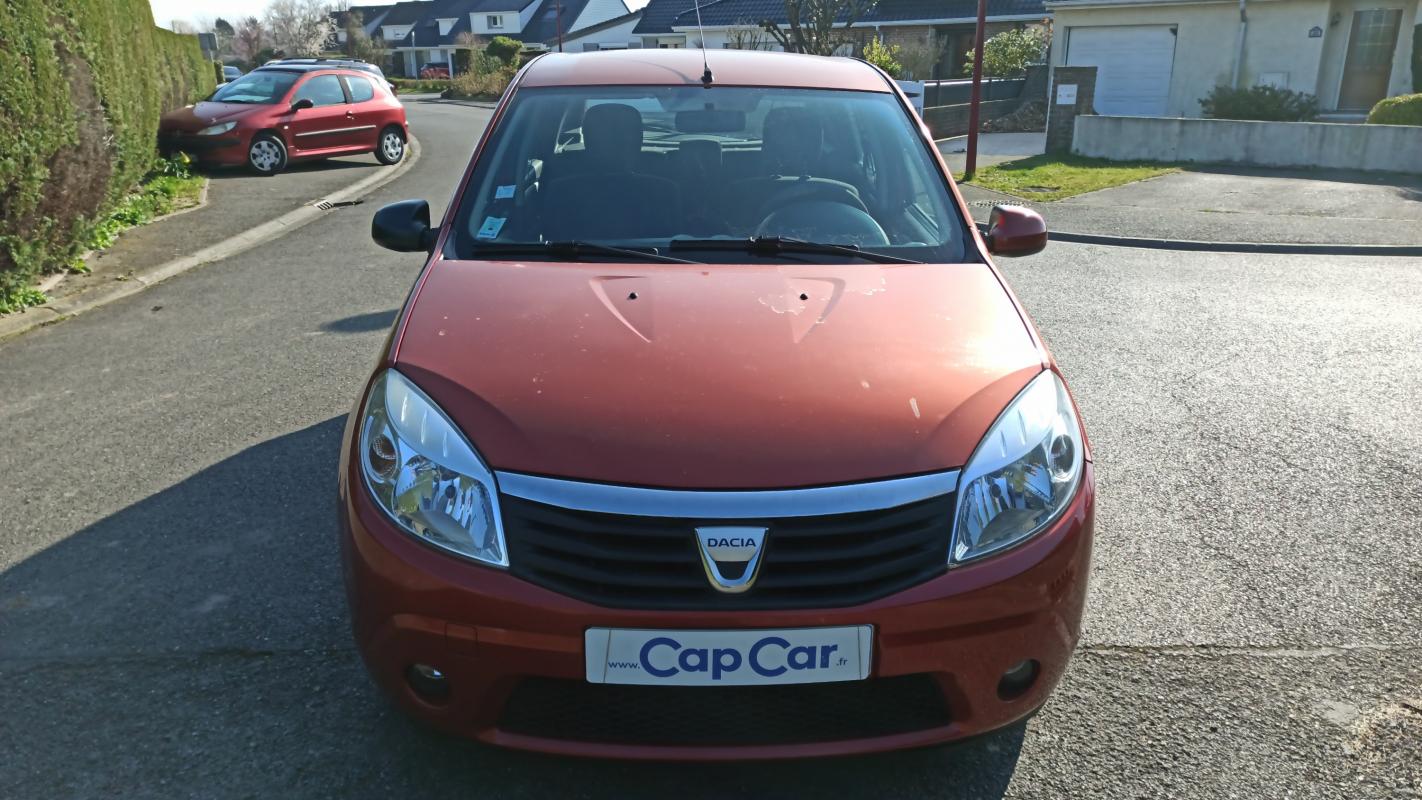 Dacia Sandero - Laureate 1.4 MPI 75