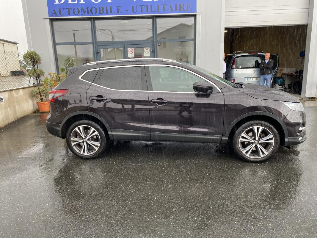 Nissan Qashqai - 1.5 dCi 110 CH TEKNA GARANTIE 6 MOIS / REPRISE POSSIBLE